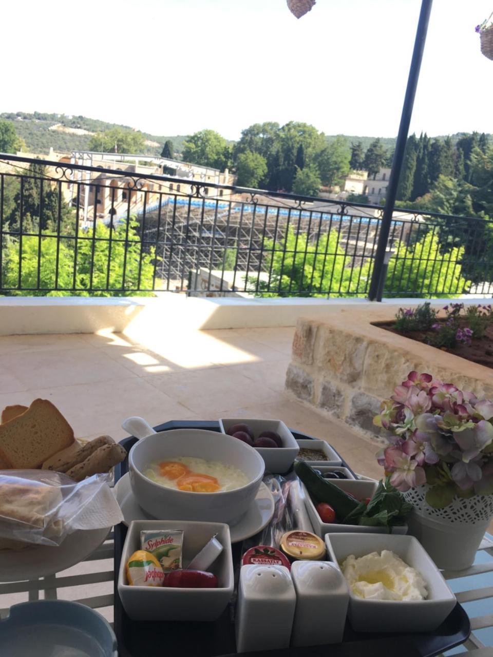 Beit Lebbos Boutique Hotel Beit ed-Dine Kültér fotó